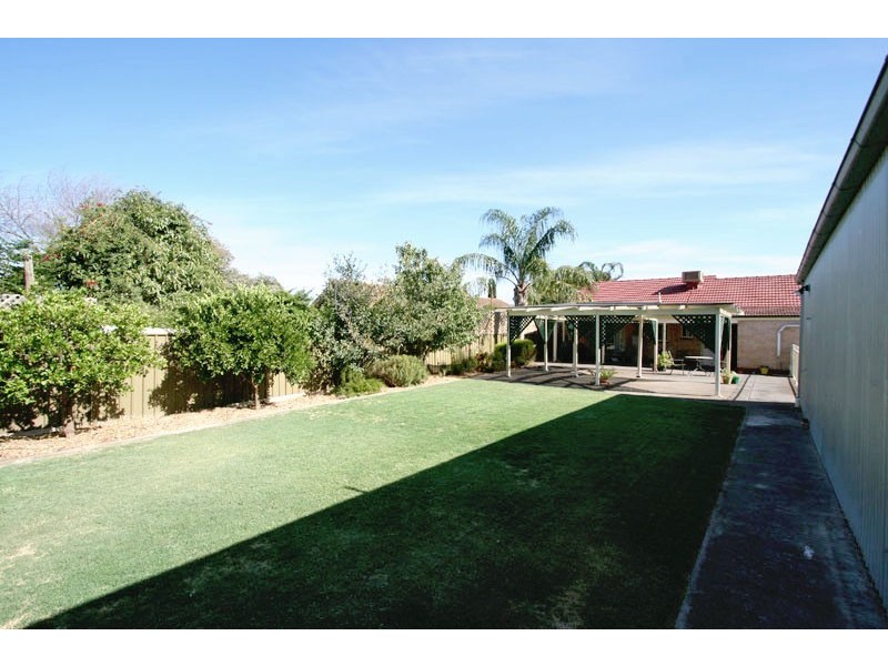 18 Allington Street, Elizabeth Grove SA 5112