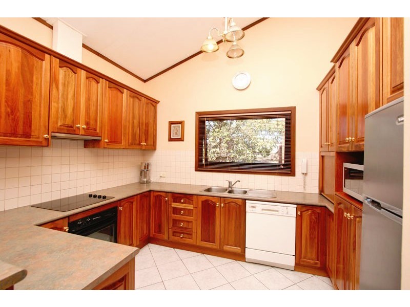 54 Wynn Vale Drive, Gulfview Heights SA 5096