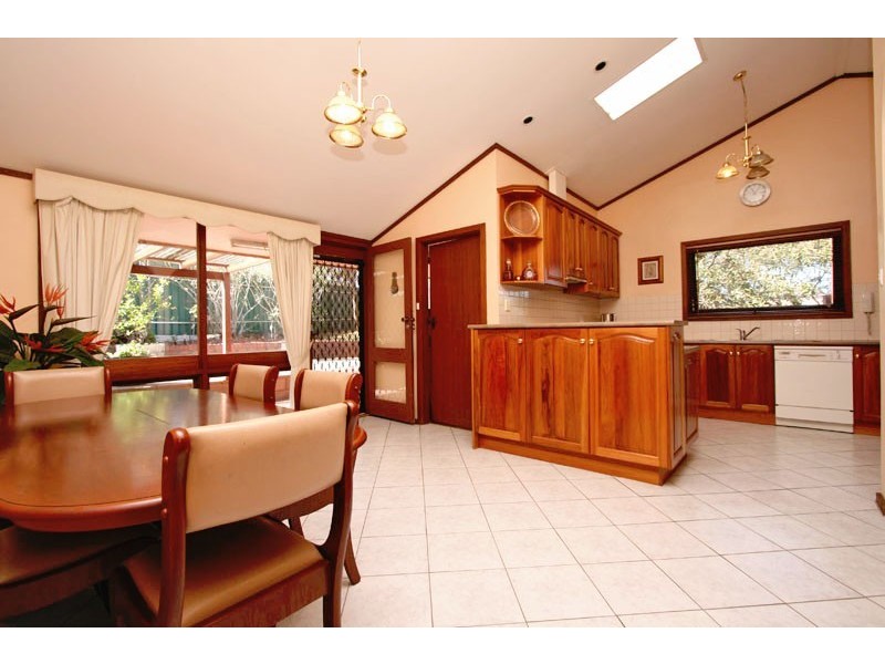 54 Wynn Vale Drive, Gulfview Heights SA 5096