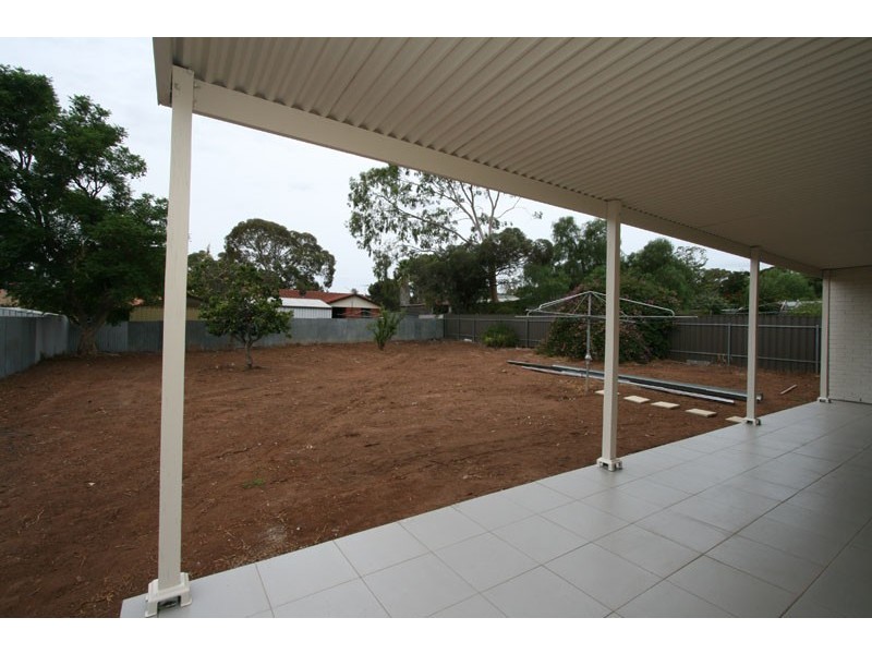 72 Northampton Crescent, Elizabeth East SA 5112