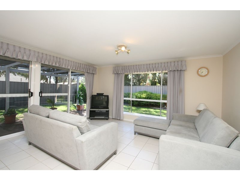 78 Magdalena Crescent, Paralowie SA 5108