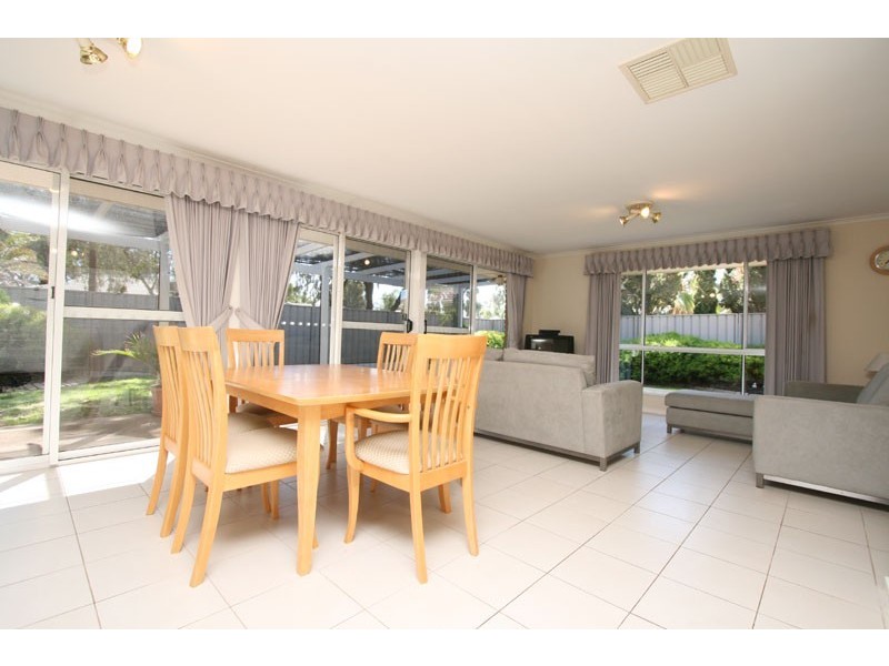 78 Magdalena Crescent, Paralowie SA 5108