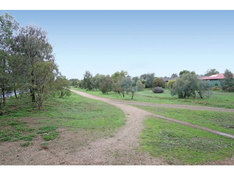 2 Clement Avenue, Paralowie SA 5108