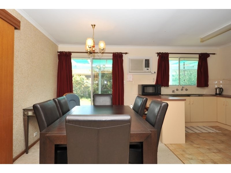 2/3 Ormsby Avenue, Parafield Gardens SA 5107