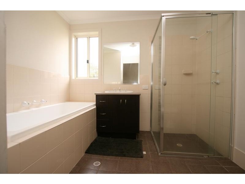 3 Blossom Court (Direk), Burton SA 5110