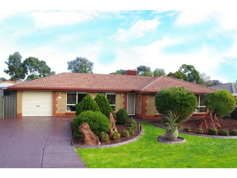 11 Teresa Court, Paralowie SA 5108