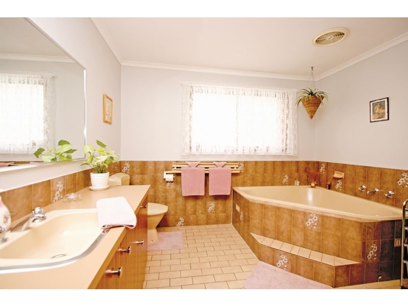 7 Orlyk Street, Para Hills West SA 5096