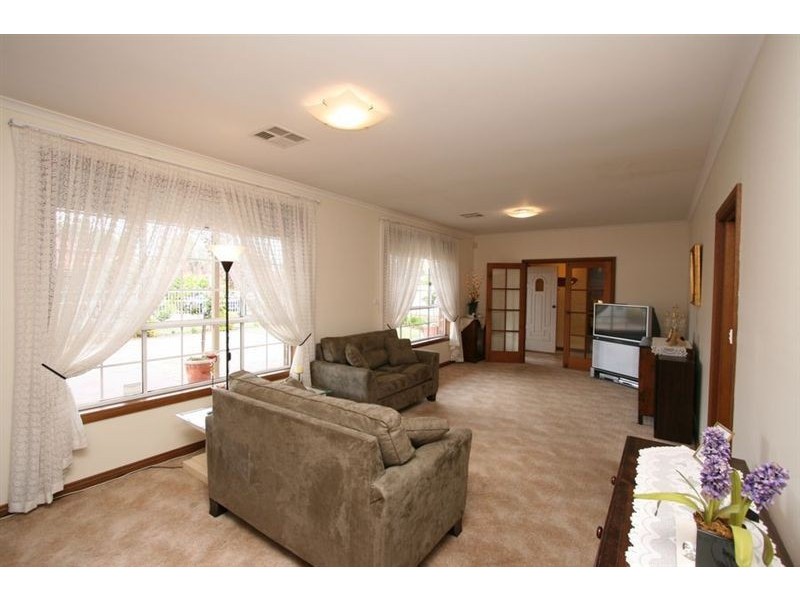 61 Goodall Crescent, Salisbury SA 5108