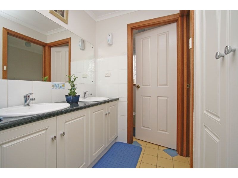 21 Chelmsford Avenue, Salisbury Heights SA 5109