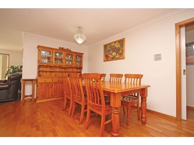 21 Chelmsford Avenue, Salisbury Heights SA 5109