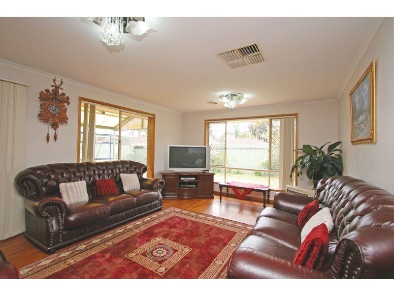 21 Chelmsford Avenue, Salisbury Heights SA 5109