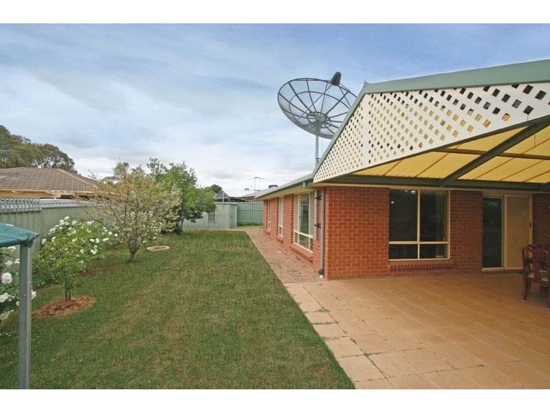 21 Chelmsford Avenue, Salisbury Heights SA 5109