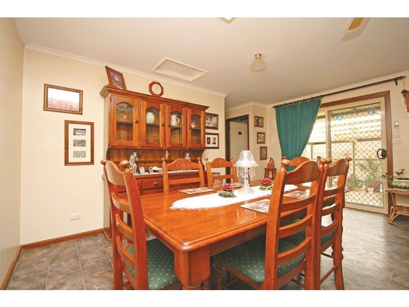 7 Paginton Crescent, Elizabeth East SA 5112