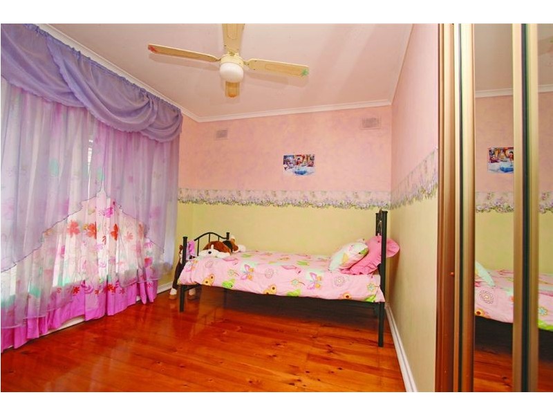 9 Engel Drive,, Salisbury East SA 5109