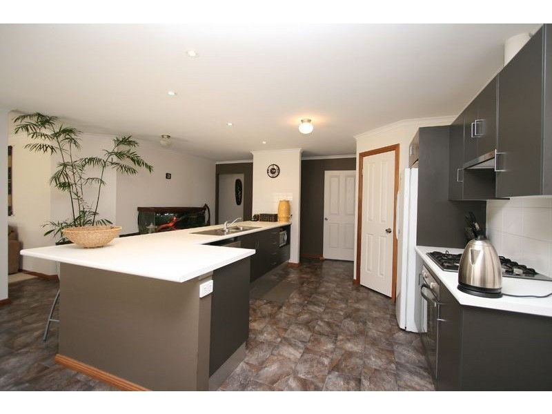 74 Springbank Blvd, Burton SA 5110