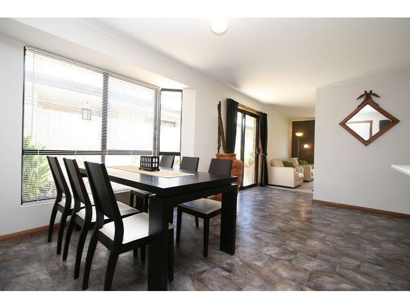 74 Springbank Blvd, Burton SA 5110