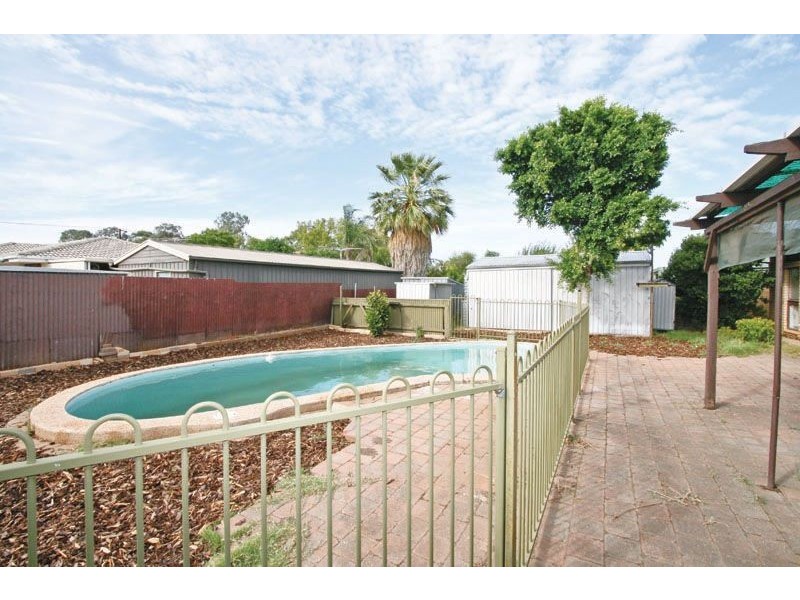 18 Coach Street, Salisbury East SA 5109