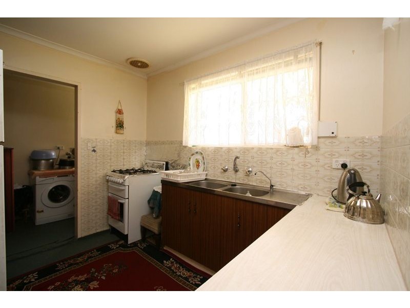 8 Daubney Court, Salisbury Downs SA 5108