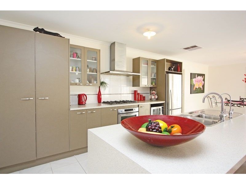 13 Heathpool Street, Burton SA 5110