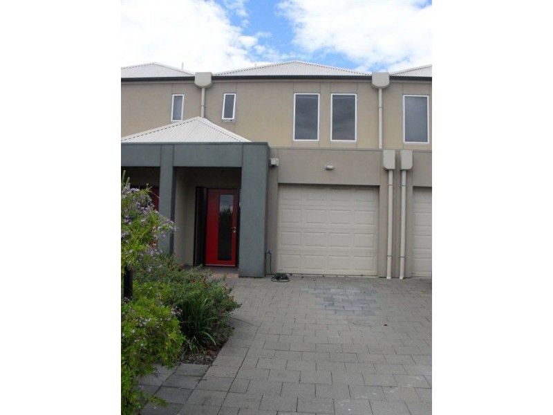 2/35 Warehouse Lane, Mawson Lakes SA 5095