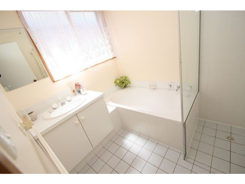 23 Oak Avenue, Burton SA 5110