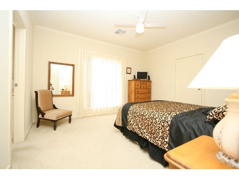 3 Greenvale Crescent, Burton SA 5110