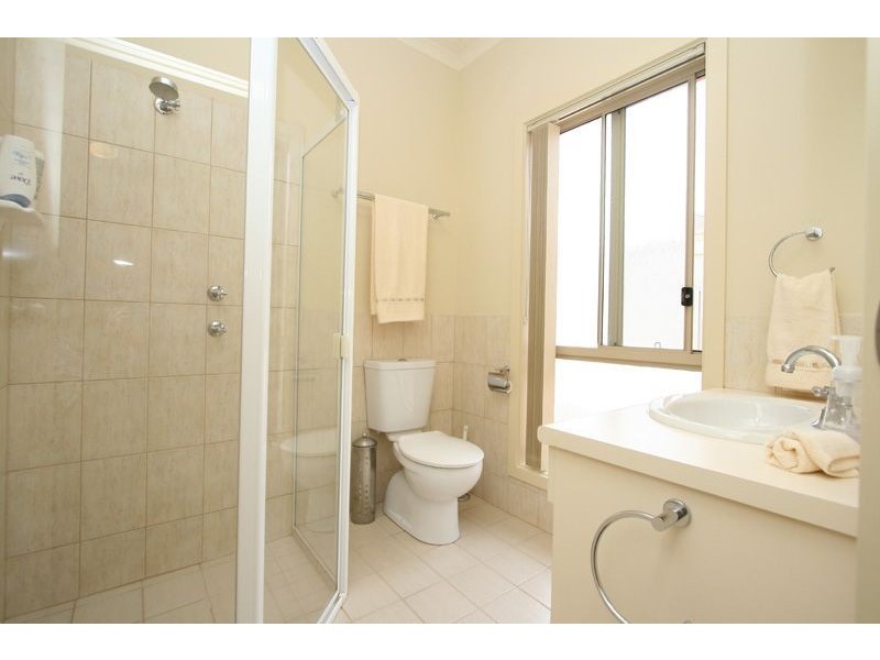 3 Greenvale Crescent, Burton SA 5110