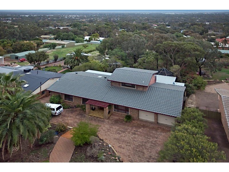 18 Annesley Close, Salisbury Heights SA 5109