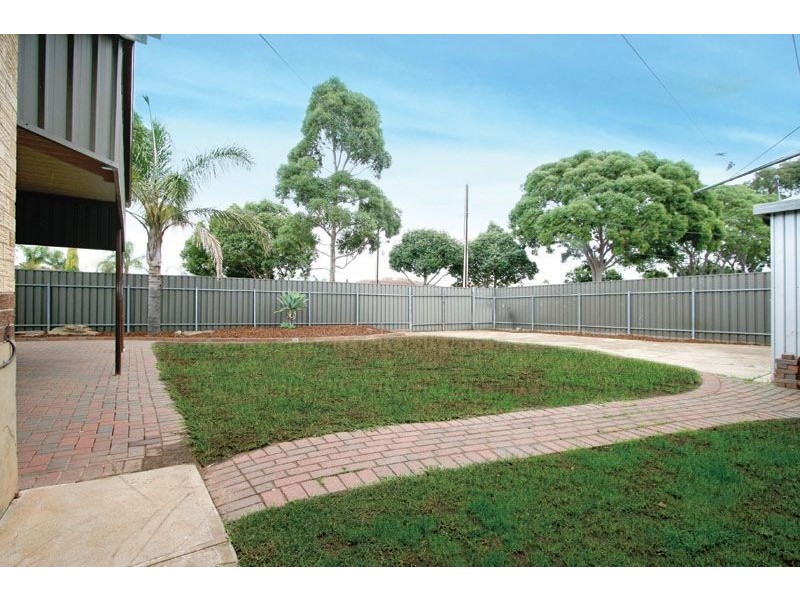 30 Garside Crescent, Salisbury East SA 5109