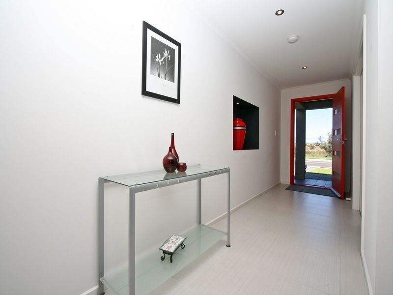 44 Waterside Drive, Burton SA 5110