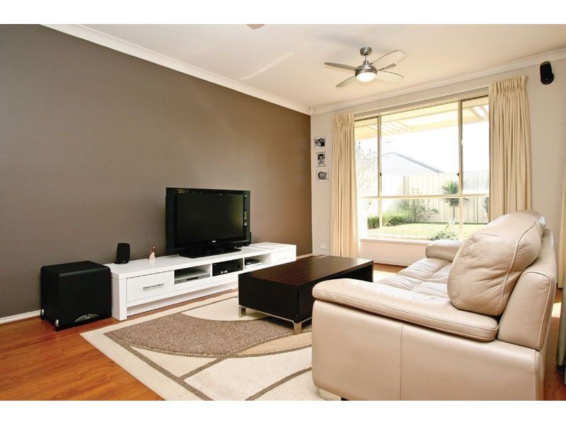 6 Martinwood Close, Burton SA 5110