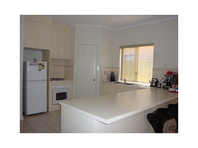 37 Grasswren Way, Mawson Lakes SA 5095