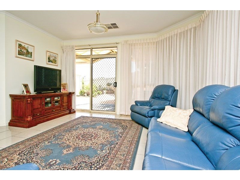 7 Bartlett Court, Golden Grove SA 5125