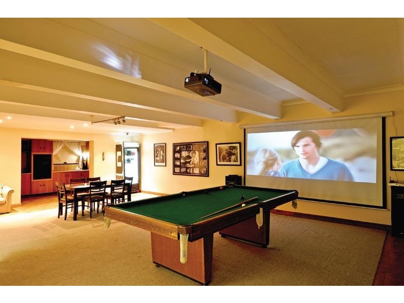 2 Bowey Ave, Salisbury Heights SA 5109