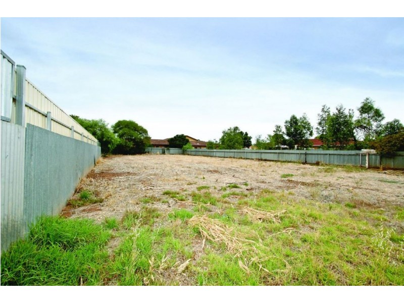 33 Urlwin Road, Salisbury SA 5108