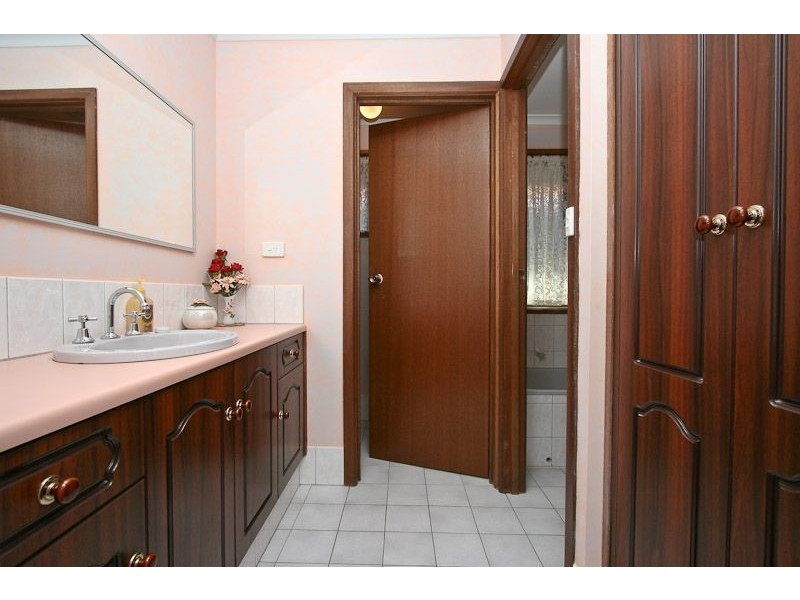 27 Burdett Drive, Paralowie SA 5108