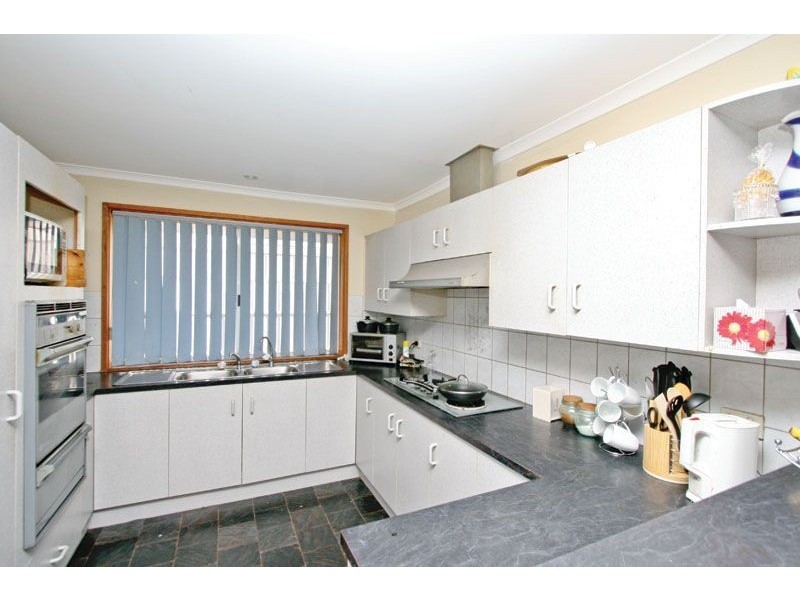 4 Tarqui Dr, Paralowie SA 5108