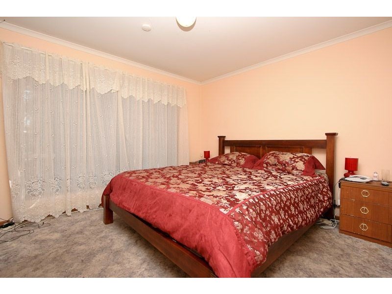 4 Tarqui Dr, Paralowie SA 5108