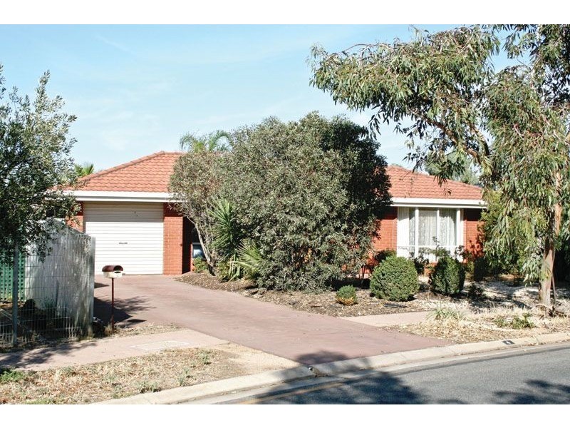 4 Tarqui Dr, Paralowie SA 5108