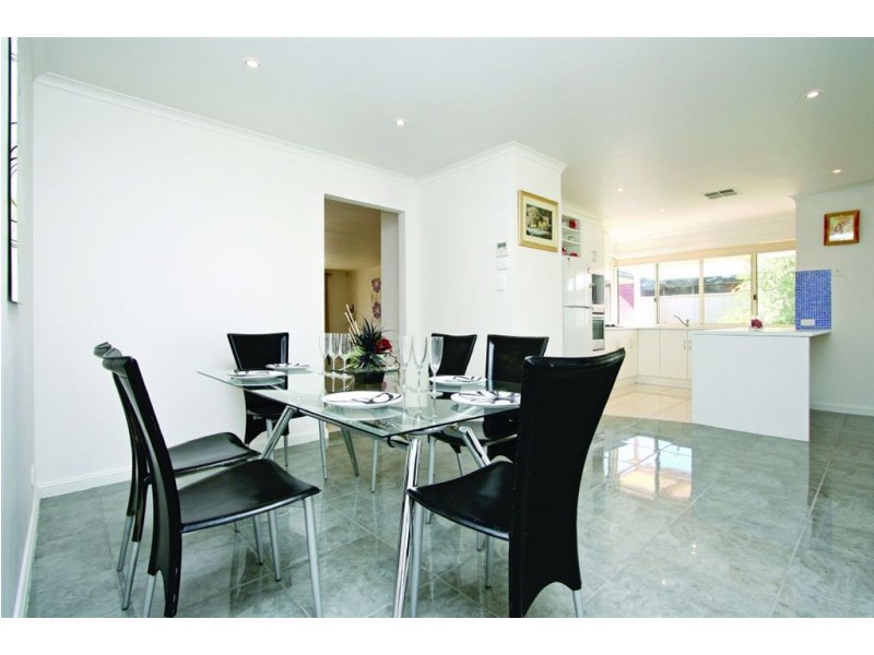 34 Springbank Blvd, Burton SA 5110