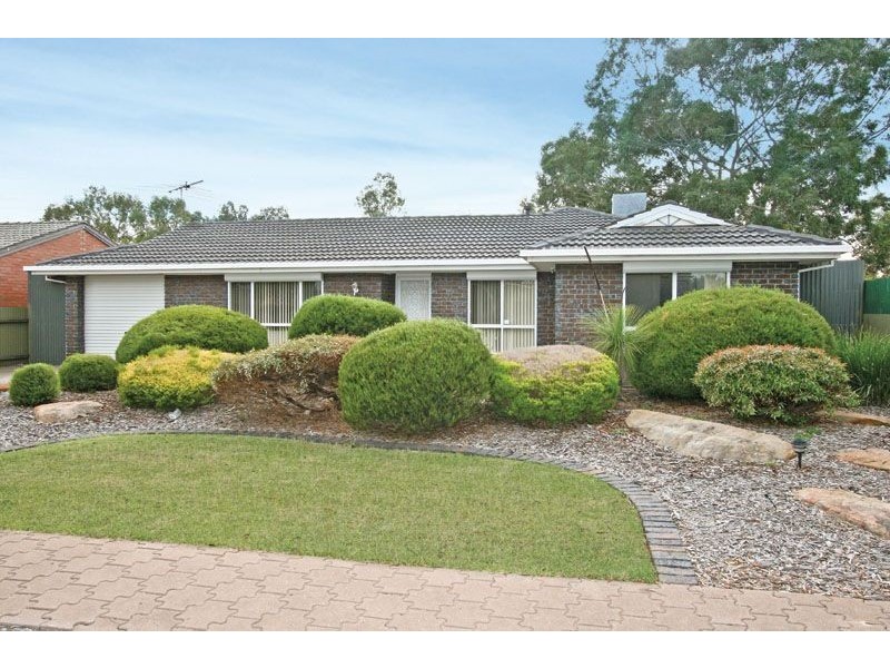 3 Watkin St, Parafield Gardens SA 5107