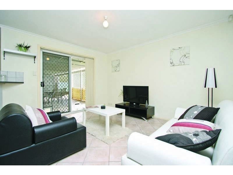 3 Watkin St, Parafield Gardens SA 5107