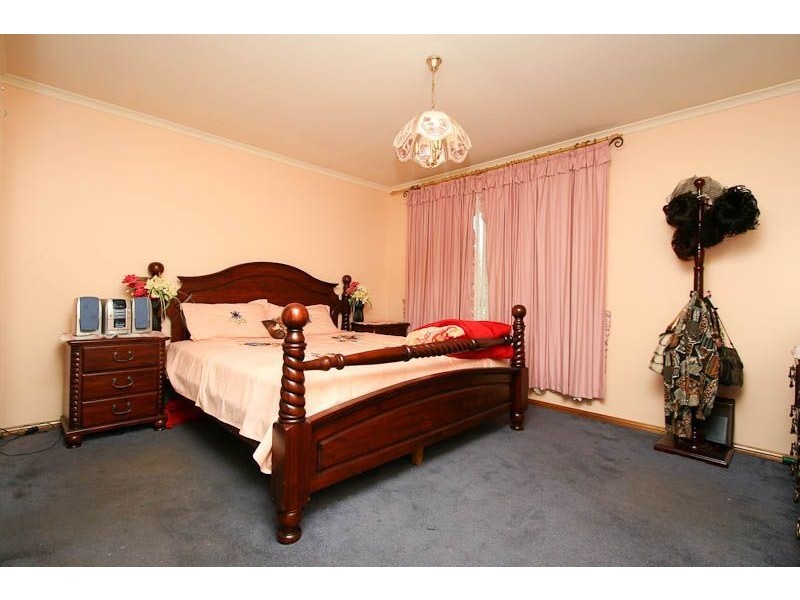 26 Fairbanks Drive, Paralowie SA 5108