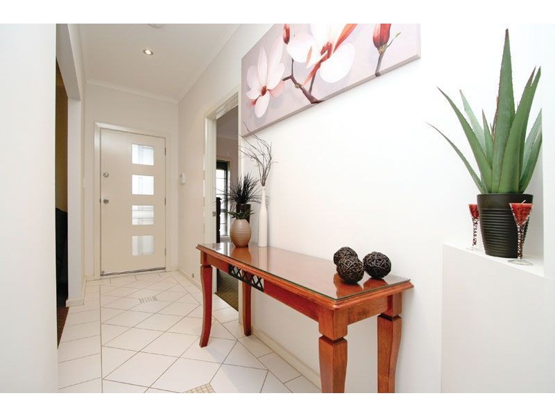 10 Royal Road, Salisbury Downs SA 5108