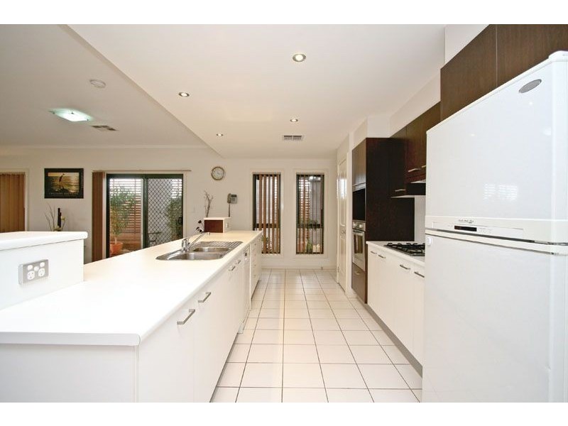 10 Royal Road, Salisbury Downs SA 5108