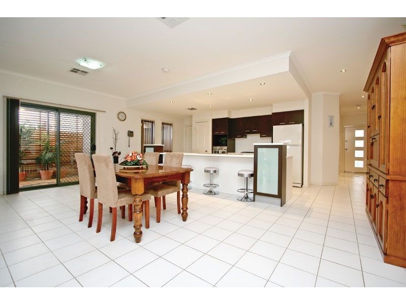 10 Royal Road, Salisbury Downs SA 5108