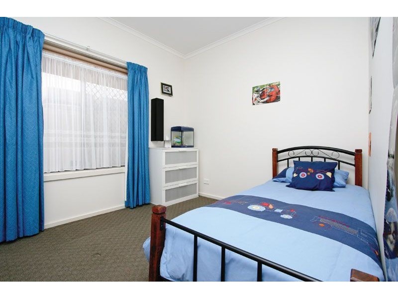10 Royal Road, Salisbury Downs SA 5108