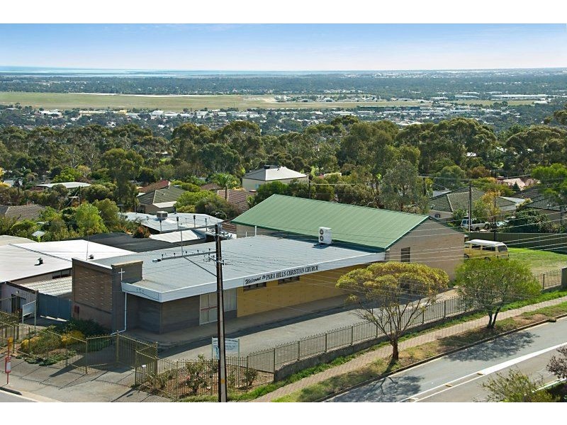 2 McGowan Road, Para Hills SA 5096