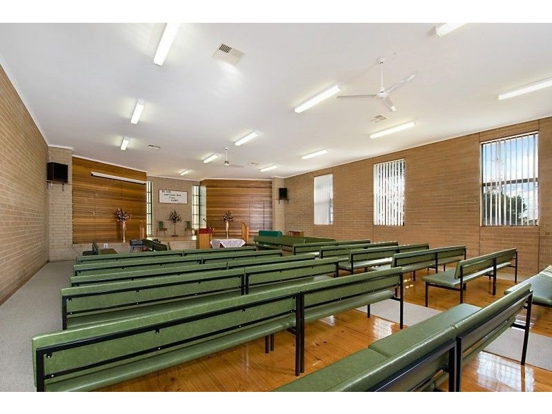 2 McGowan Road, Para Hills SA 5096