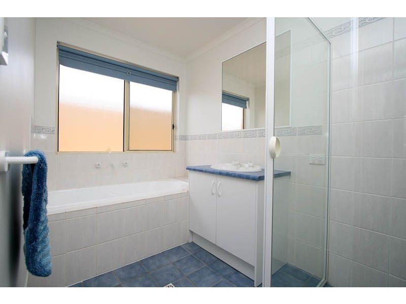 1 Hampshire Street, Burton SA 5110